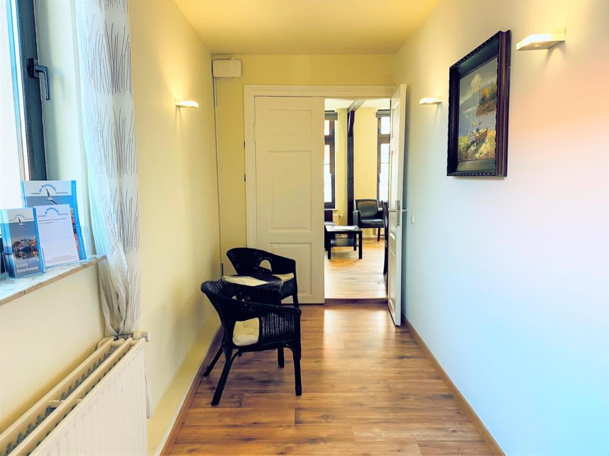 Captain Hook/fregatte Apartment